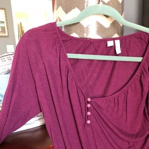 Cotton plum color top.